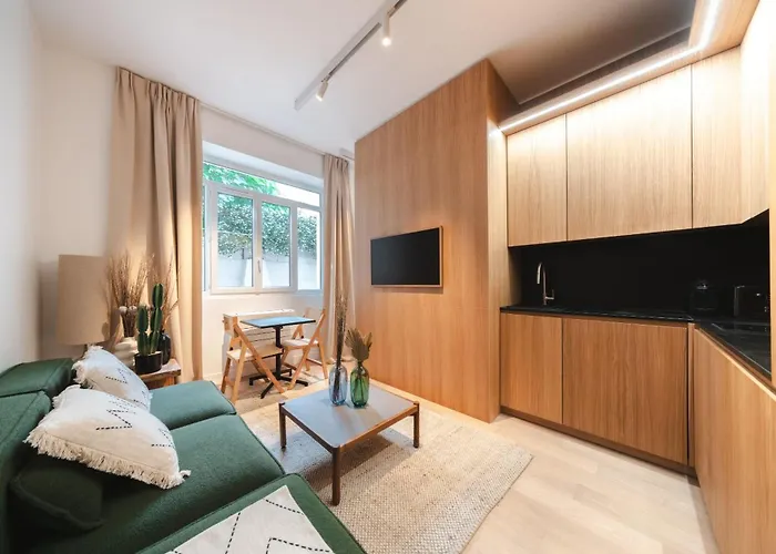 Apartment Center Of Paris With Terrace By Studio Prestige
